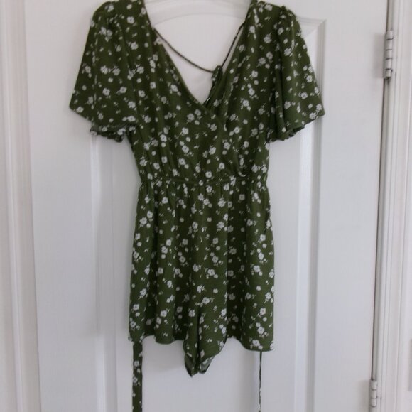 MIAMI Olive Army Green & White Floral Fit and Flare Romper S Surplice Tie Belt - Picture 3 of 12